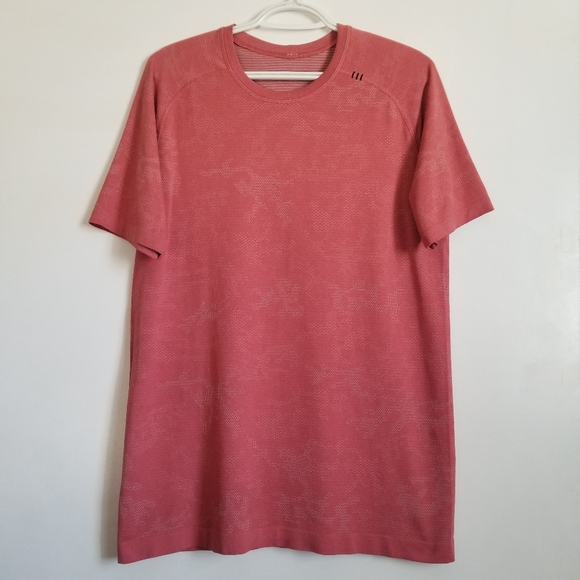 lululemon athletica Other - Lululemon Metal Vent Tech Pink Camo Salmon